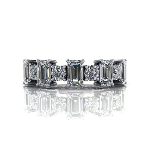 🆕️$1200 3.5 ct Emerald & Round Eternity Simulated Diam - Picture 3 of 7